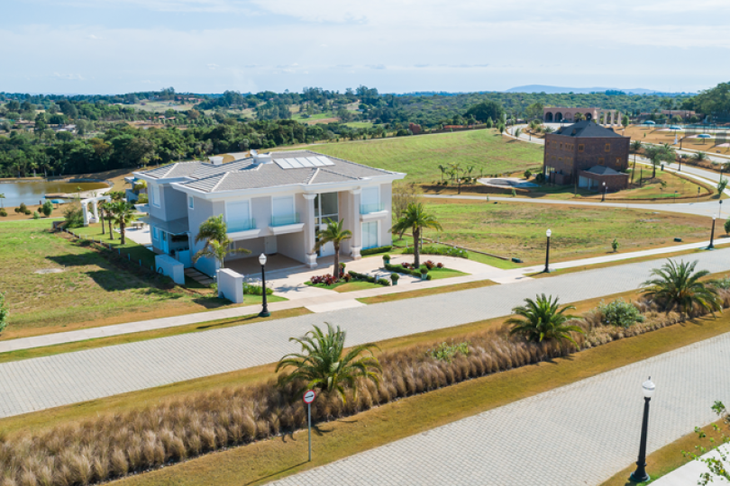 Dê um toque europeu na decoração da sua casa de alto padrão